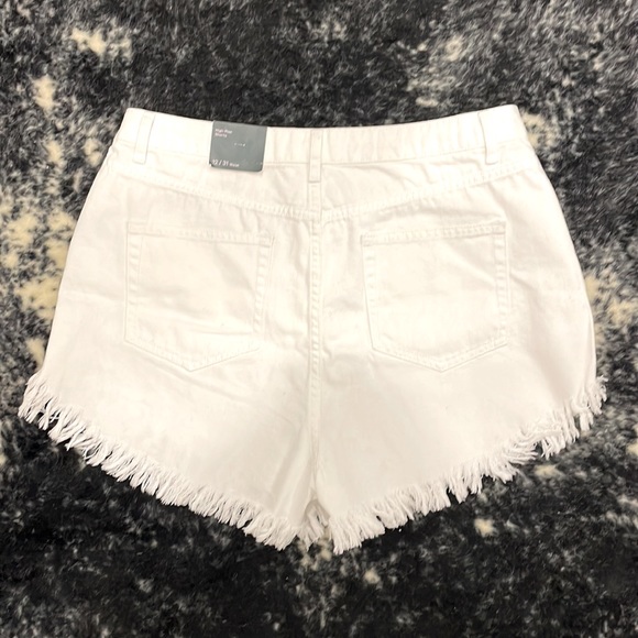 ❌SOLD❌NWT Wild Fable High Rise Shorts - Picture 5 of 8